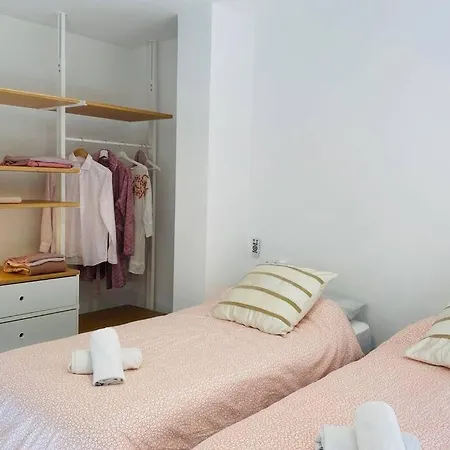 Apartment 70 M2, Cerca De La Playa, Apto Minusvalidos. *